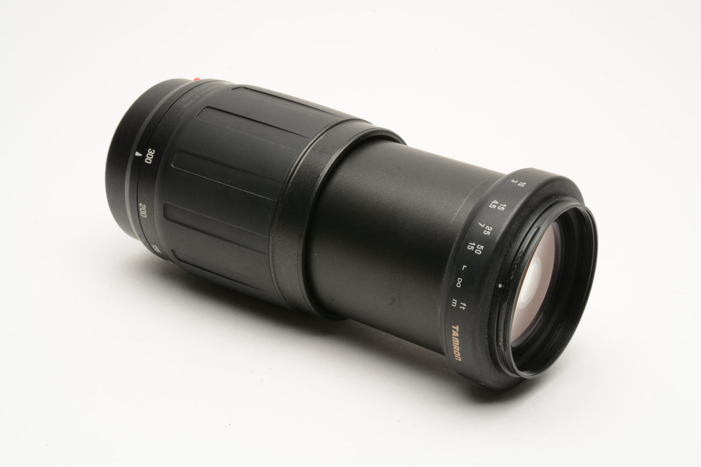 Tamron AF 100-300mm f5-6.3 Tele zoom 186D Maxxum / Sony A Mount Hood+UV