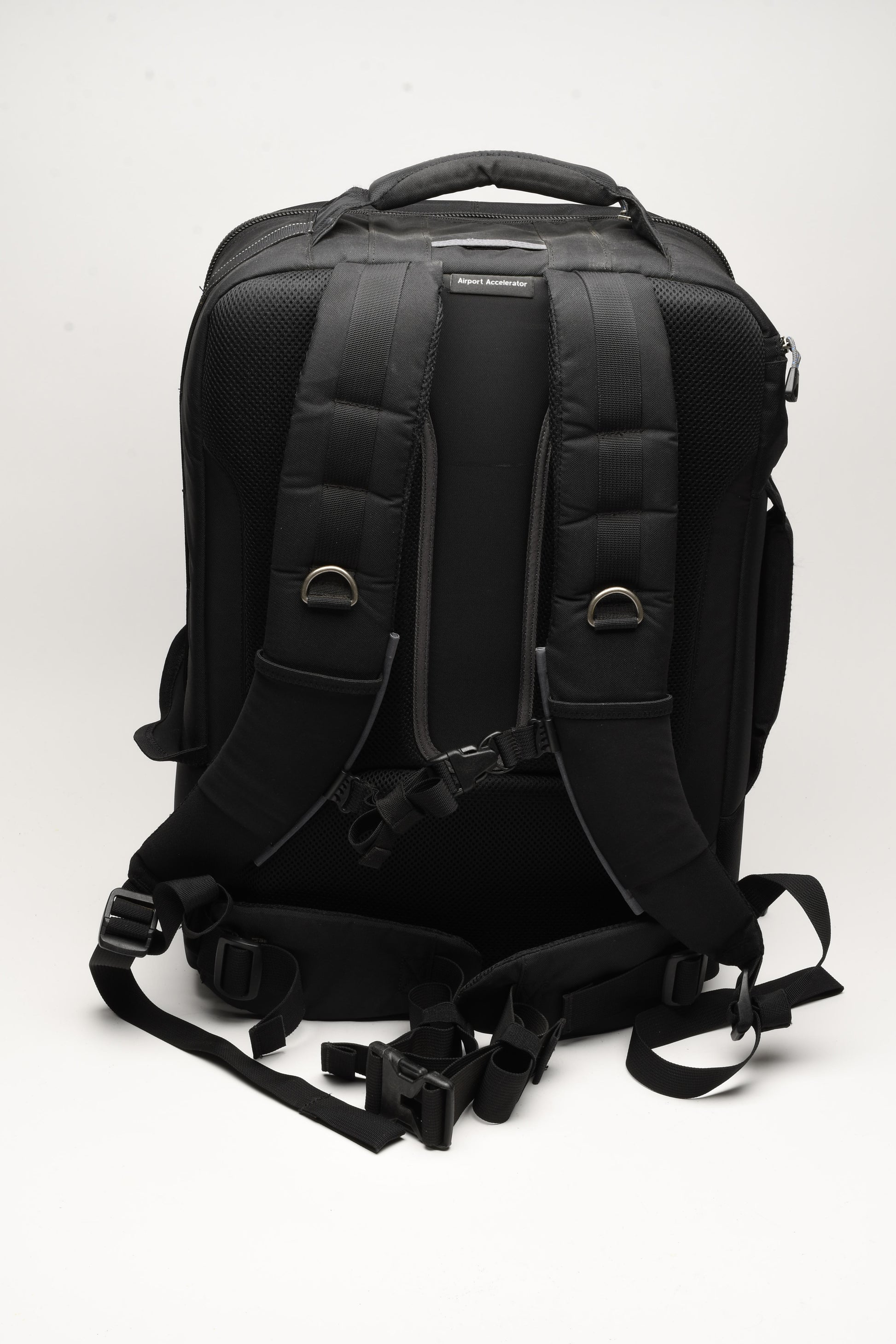 airport backpack camera & laptop Think Tank Airport Accelerator Camera Backpack, Very clean, Great – RecycledPhoto