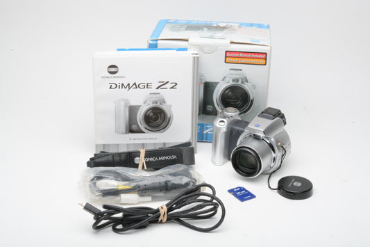 Minolta Dimage Z2 Digital Point&Shoot w/16MB card, USB, cap, manuals, Boxed
