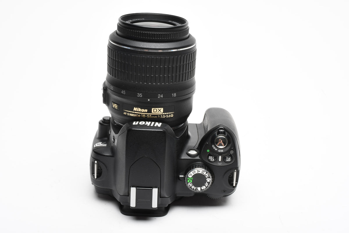 Nikon D60 10.2mp DSLR Camera W/Nikon AF-S 18-55mm VR F3.5-5.6G Zoom Lens, 17K Acts, Nice!