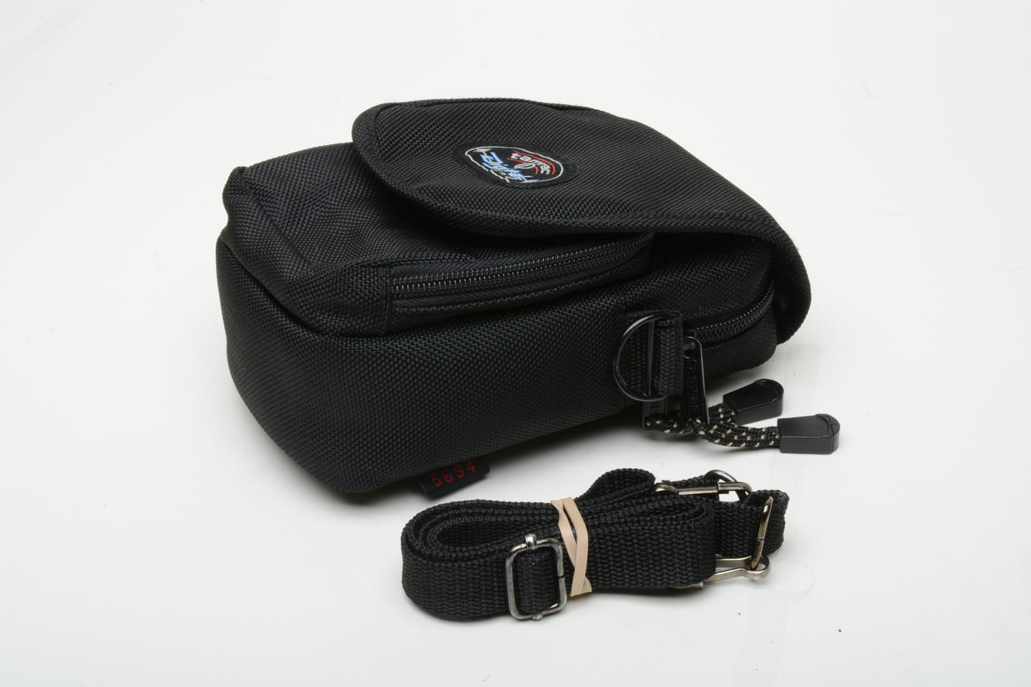 Tamrac Digital Series Small Camera Bag 5694 Black ~6.5 x 4 x 2"