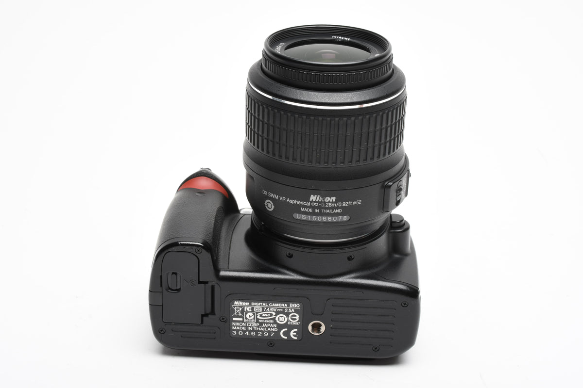 Nikon D60 10.2mp DSLR Camera W/Nikon AF-S 18-55mm VR F3.5-5.6G Zoom Lens, 17K Acts, Nice!