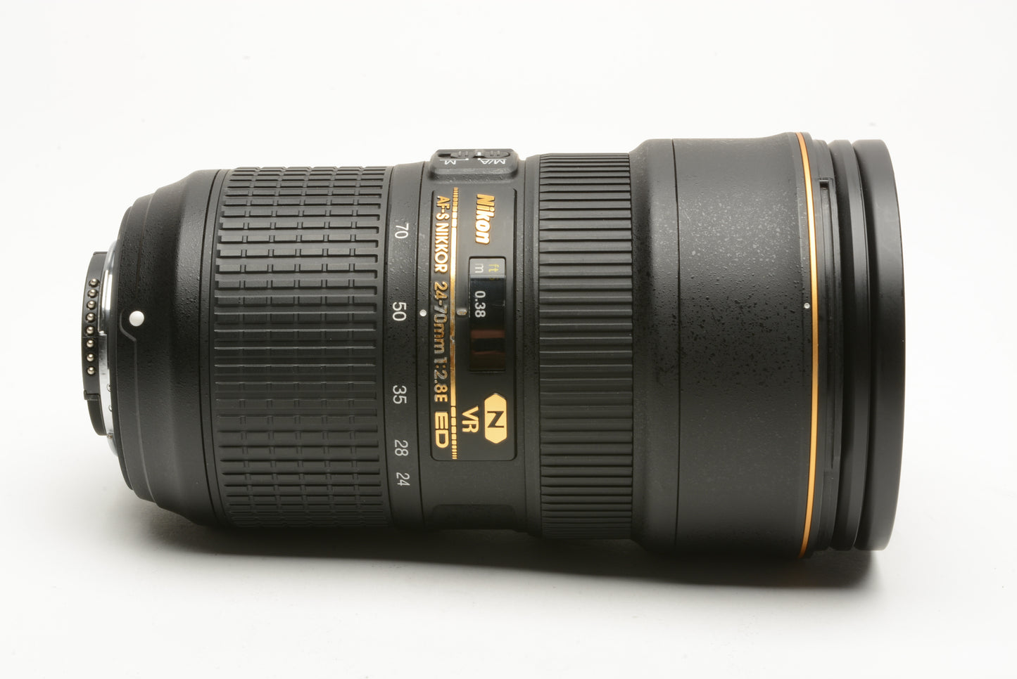 Nikon AF-S Nikkor 24-70mm f2.8E ED VR N zoom lens, USA Version, hood+caps