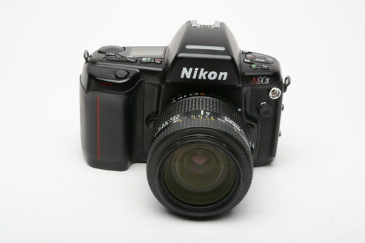 Nikon N90s 35mm SLR Body w/Nikkor AF 35-105mm zoom, Works great!! Nice