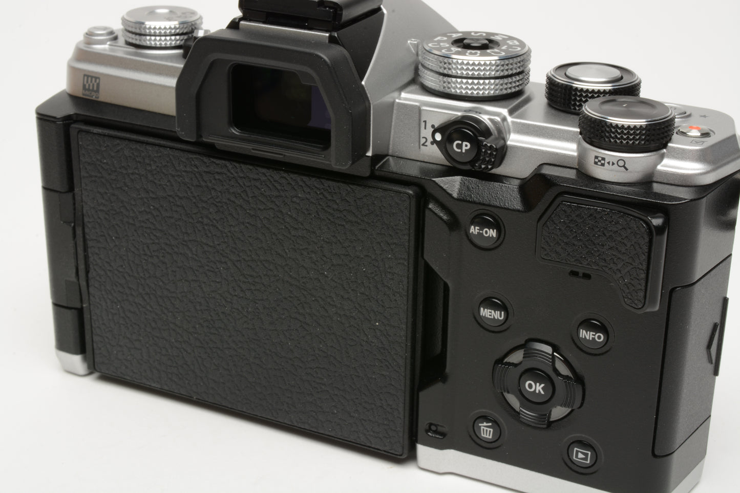 Olympus OM SYSTEM OM-3 Digital Camera Body ONLY 987 Shutter Count! Mint