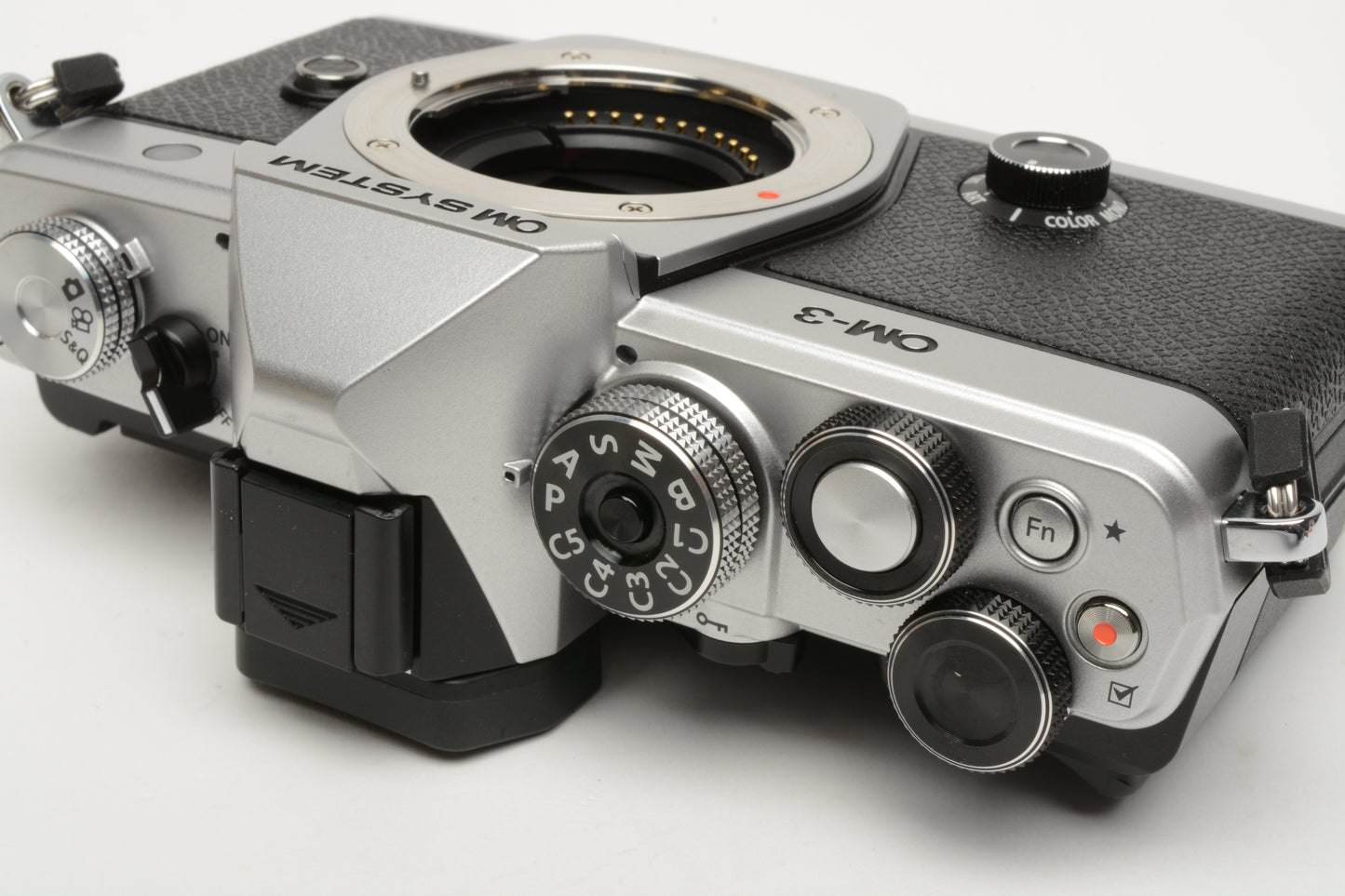 Olympus OM SYSTEM OM-3 Digital Camera Body ONLY 987 Shutter Count! Mint