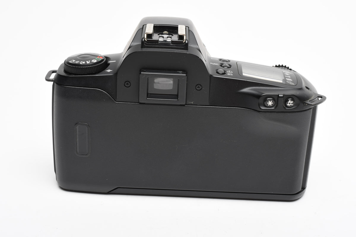 Canon EOS Rebel G 35mm SLR w/Sigma 28-80mm f3.5-5.6 lens, Strap, Manual, Clean!