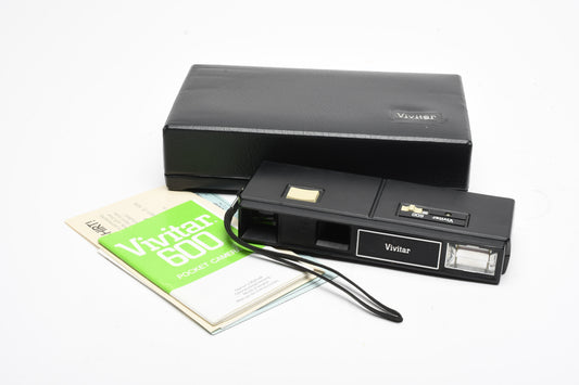 Vivitar 600 110 camera in jewel case, clean