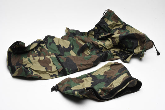 Lenscoat 30" camouflage camera lens cover, Clean, in pouch