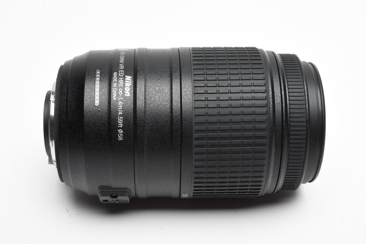 Nikon AF-S Nikkor 55-300mm f4.5-5.6G ED VR zoom lens, Hood, Caps, UV
