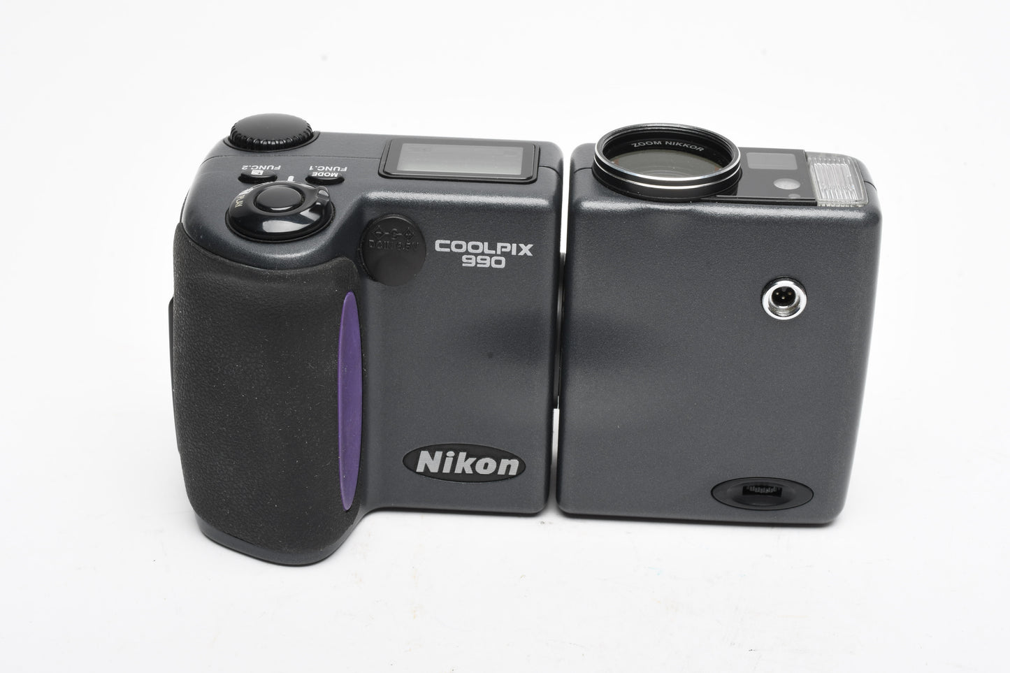 Nikon Coolpix 950 Digital Point&Shoot 3.2MP camera, Boxed