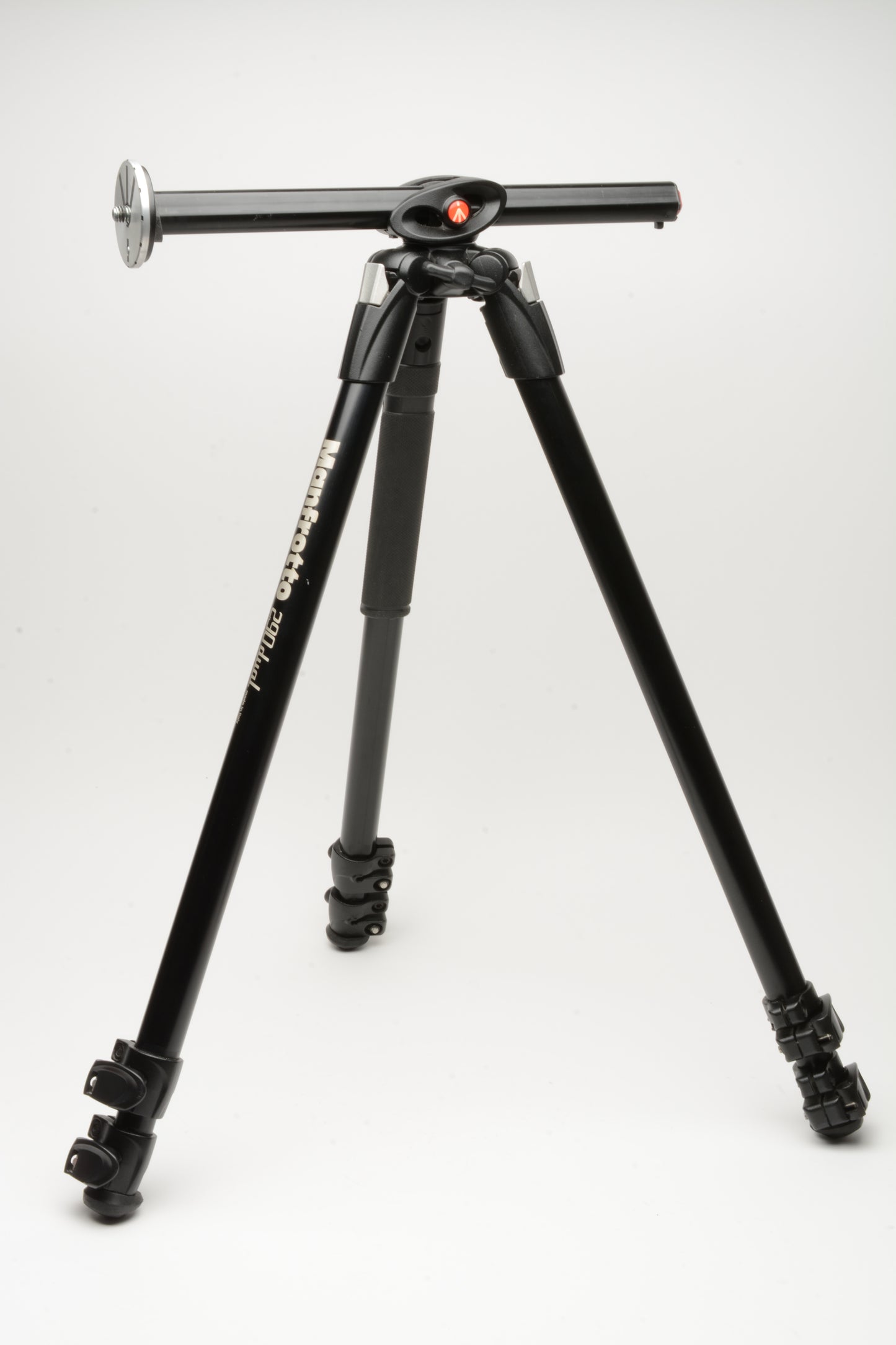 Manfrotto 290 Dual Aluminum Tripod legs only MT290DUA3US, Clean