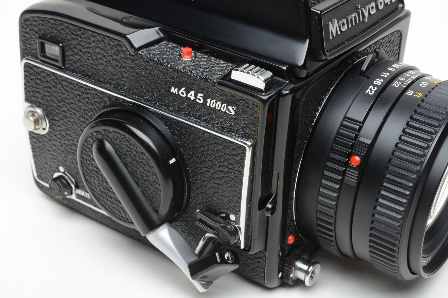 Mamiya M645 1000S w/80mm f2.8, good seals, great working, clean