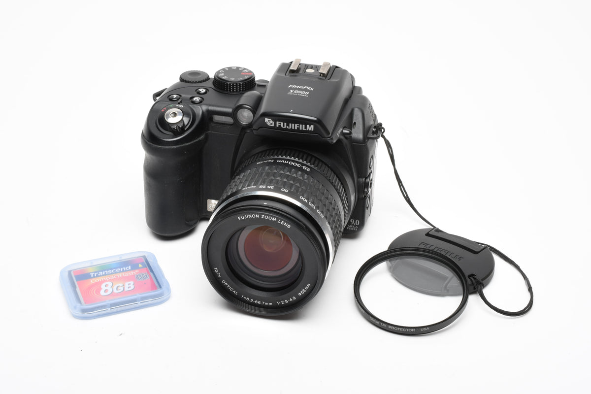 Fujifim Finepix S9000 Digital Point&Shoot camera w/UV Filter, Cap, 8GB CF Card, Clean!