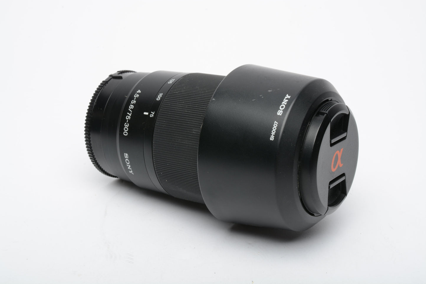 Sony AF 75-300mm f4.5-5.6 A Mount w/hood and caps, clean