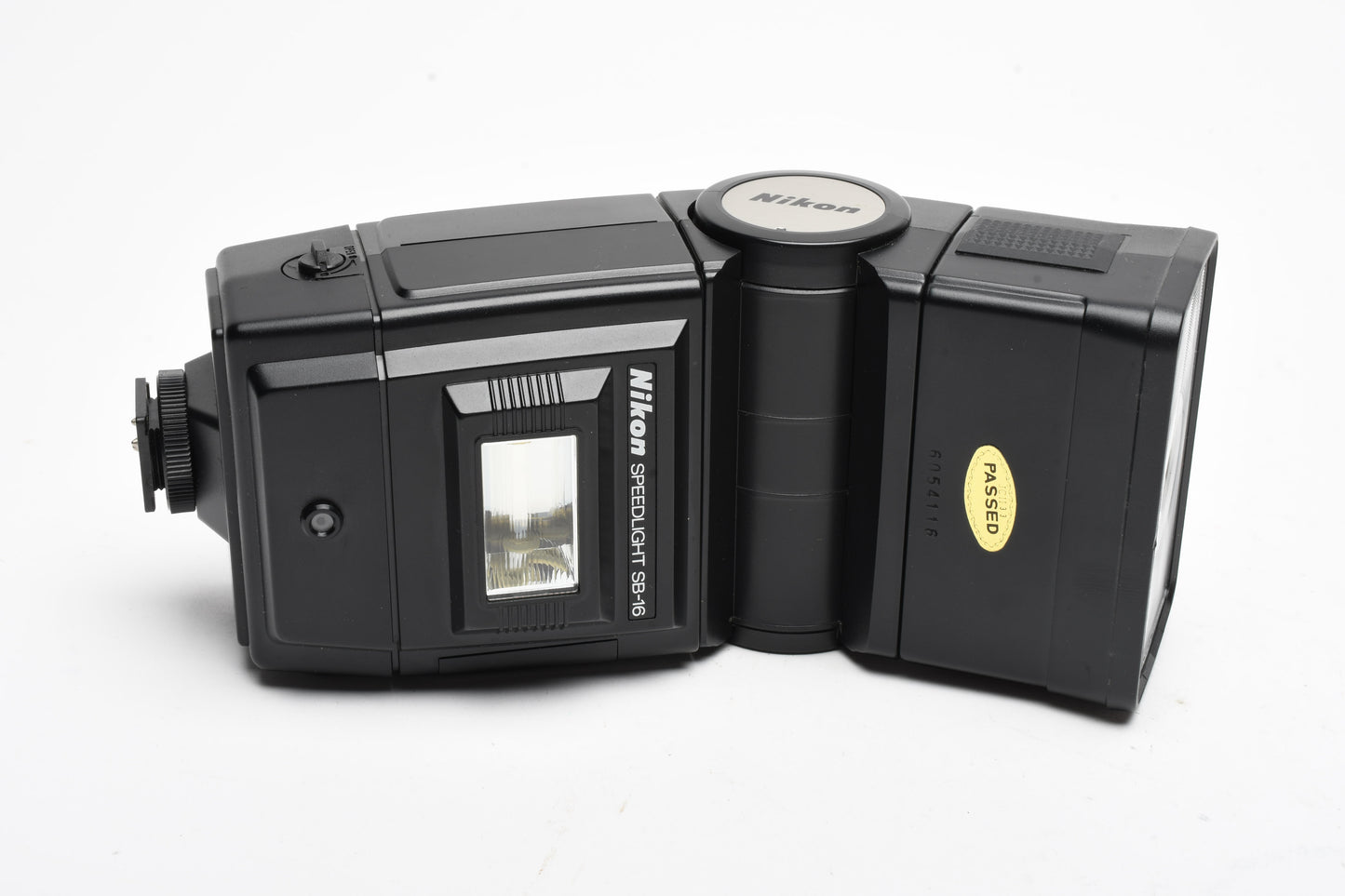 Nikon SB-16B Speedlight flash w/AS-9 shoe mount, case, diffuser, gently used