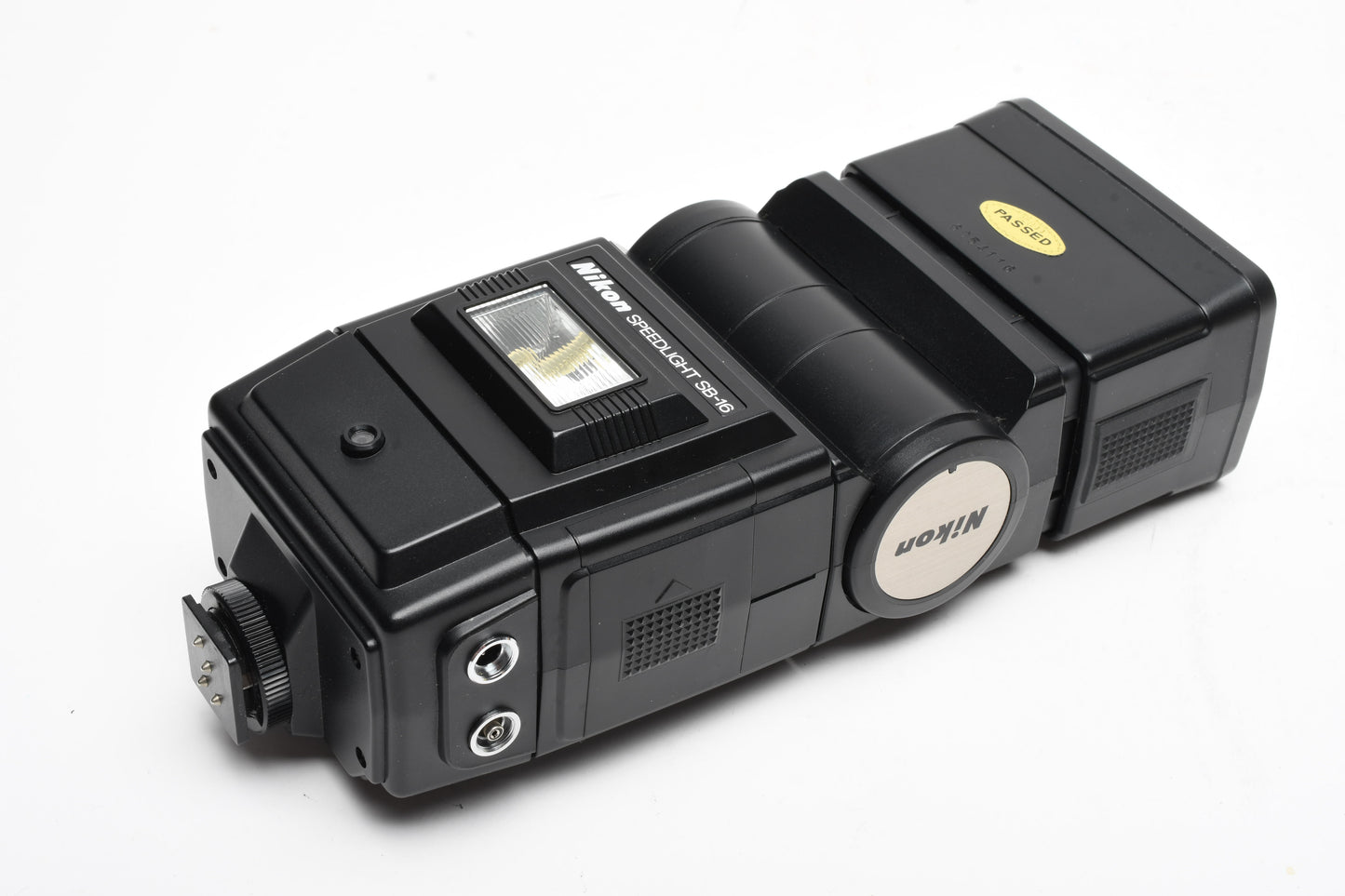 Nikon SB-16B Speedlight flash w/AS-9 shoe mount, case, diffuser, gently used