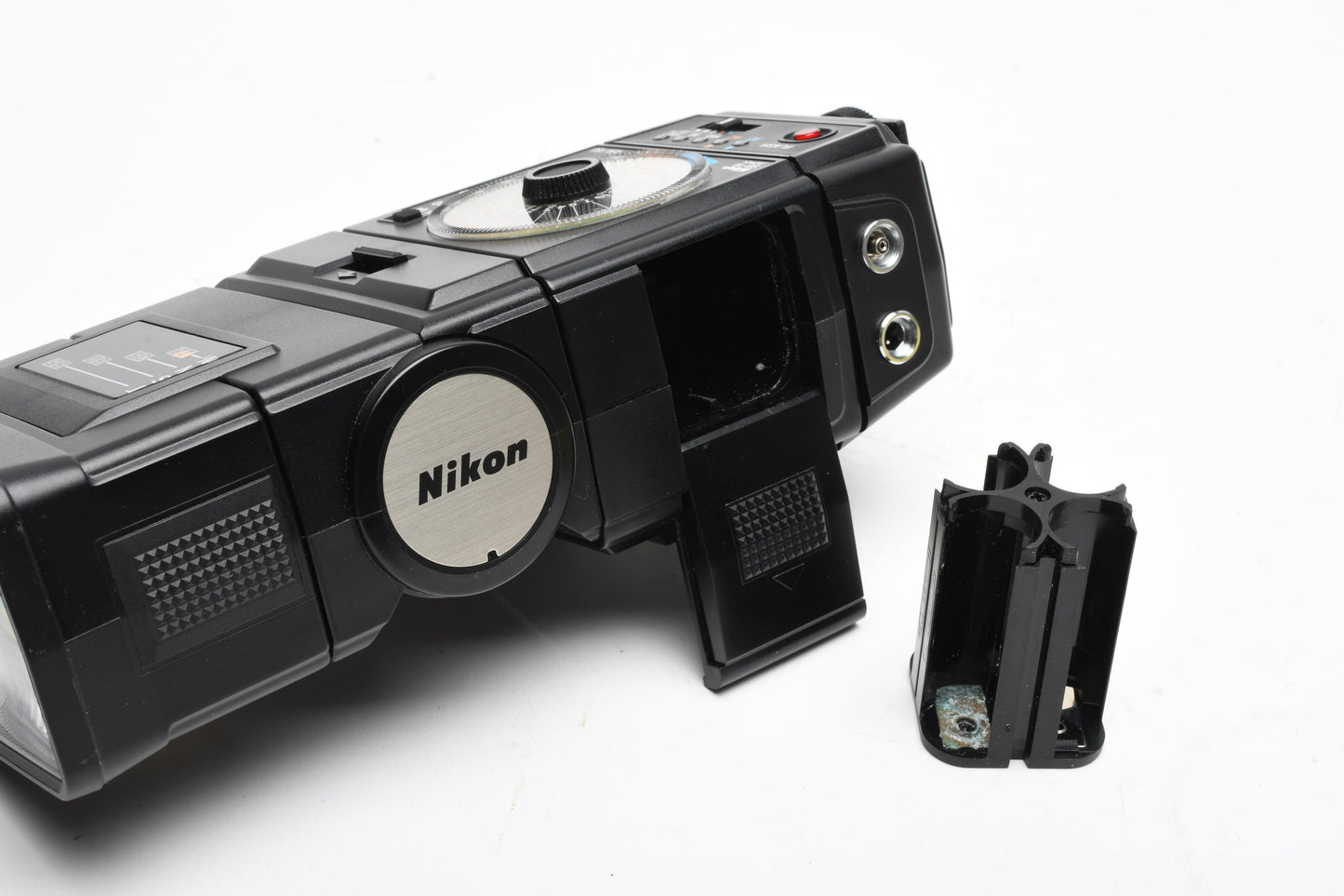 Nikon SB-16B Speedlight flash w/AS-9 shoe mount, case, diffuser, gently used