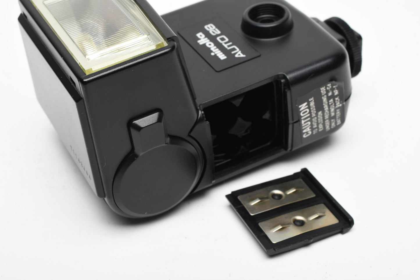 Minolta Auto 28 electronic flash, tested, w/Case
