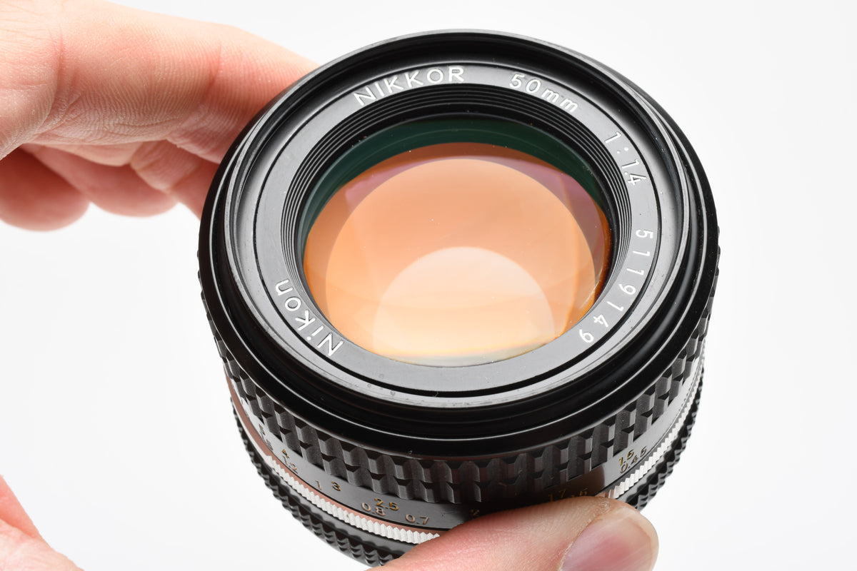 Nikon Nikkor 50mm f1.4 AI-S Prime lens w/Caps, Great prime lens!