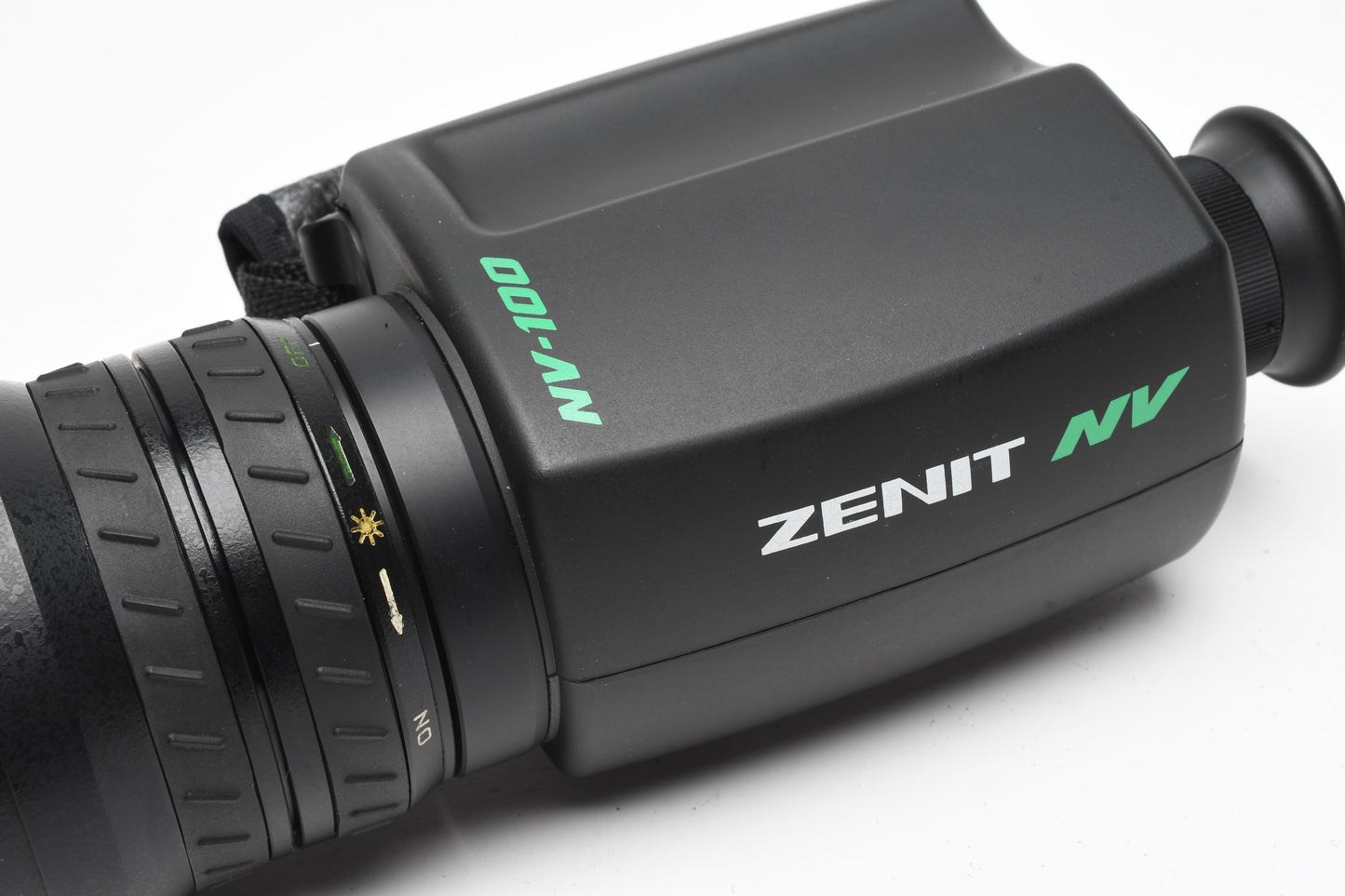 Zenit NV 100 Night scope viewer w/Case+Manual+Finder- Tested, works great