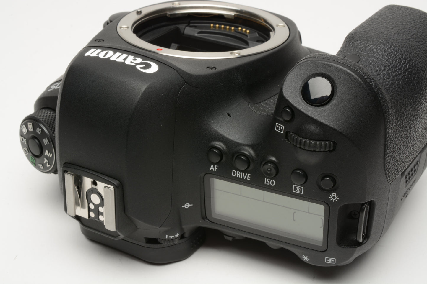 Canon EOS 6D Mark II 26.2MP DSLR body, batt, charger, 4034 acts!! Tested, great!