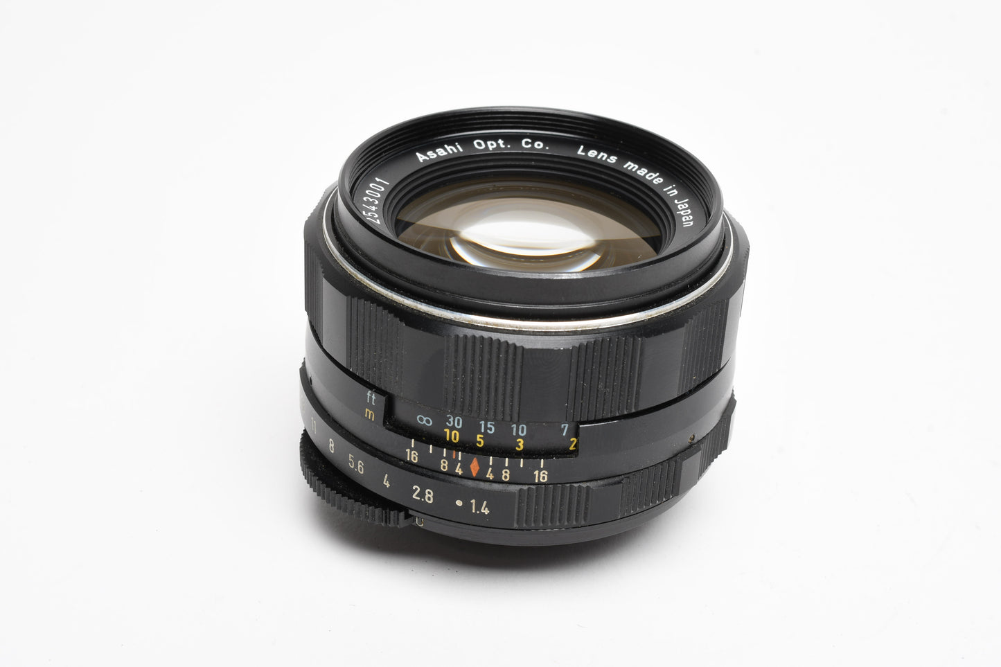 Pentax Super-Takumar 50mm f1.4 M42 mount lens, caps, clean! Mint-