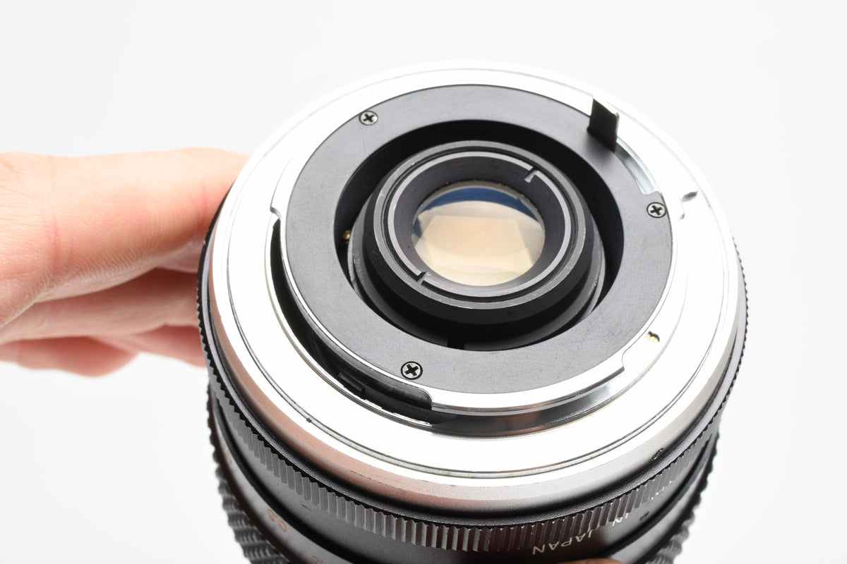 Owen Automatic 28mm F2.8 Wide Angle Lens for Pentax PK Mount w/Caps and UV Filter Nice!