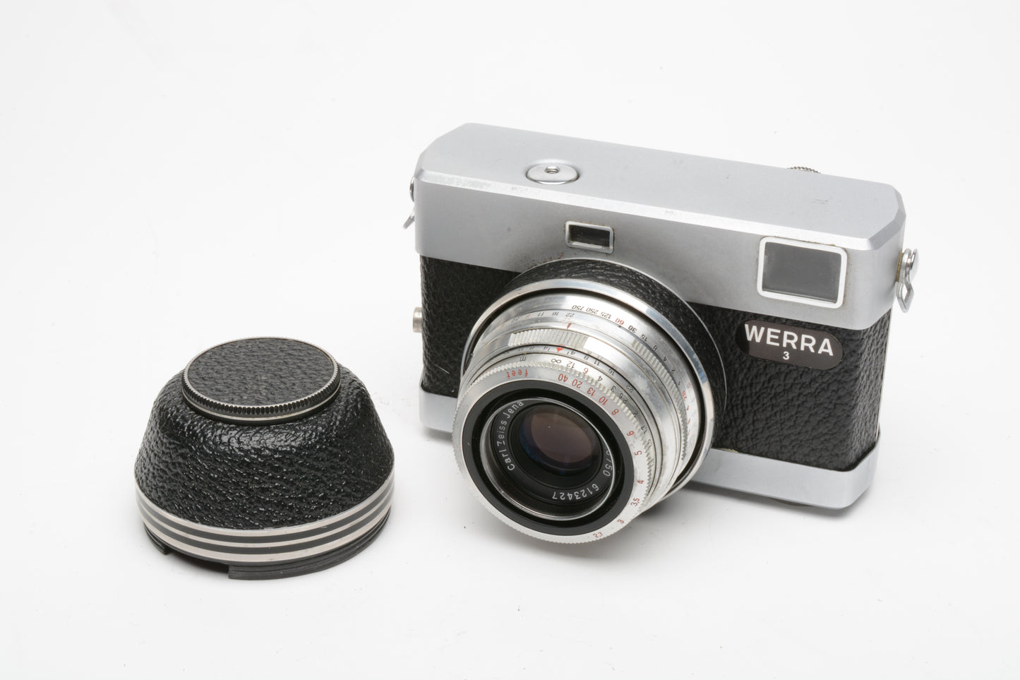 Zeiss Werra 3 Camera w/Cap and lens hood, Tested, works great