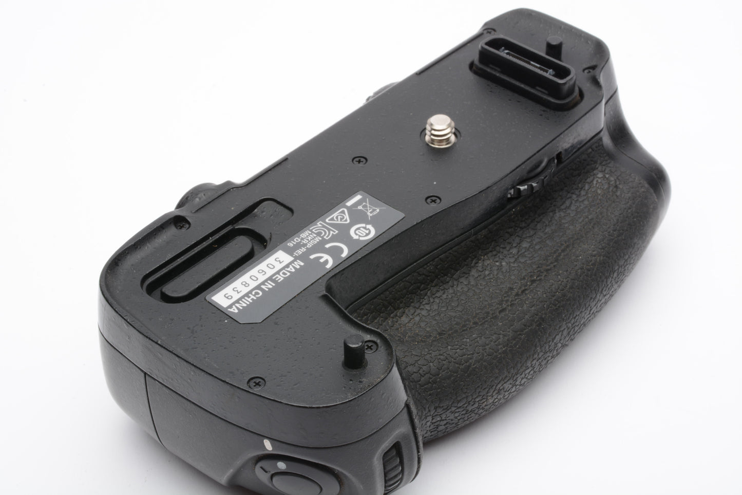 Nikon MB-D16 Battery Grip, Fully tested, still great