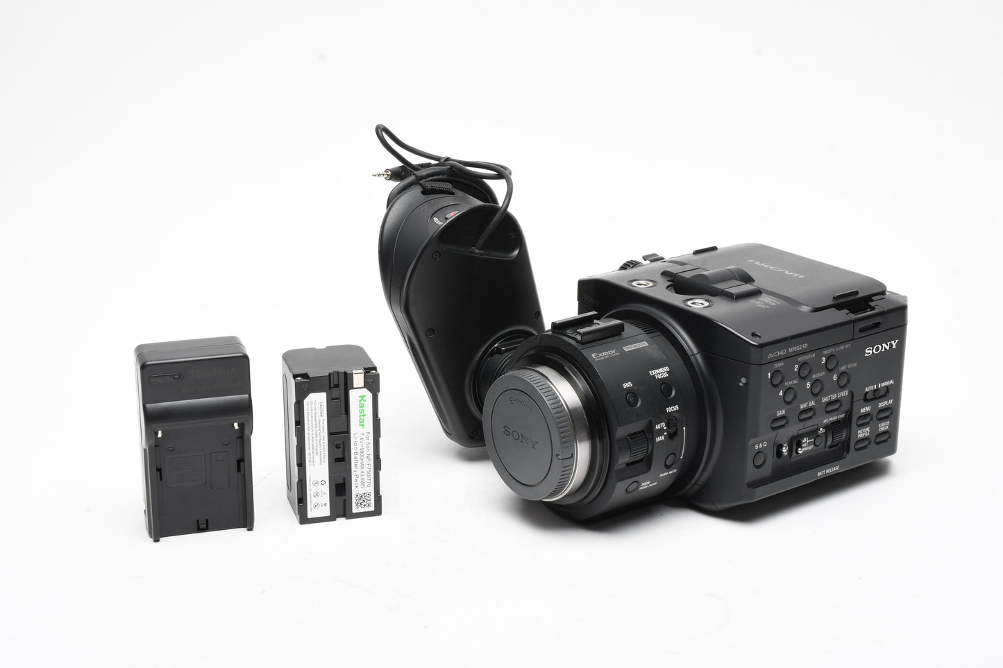 Sony NEX-FS100U AVCHD 14MP Full HD, Batt+charger, Only 260 Hours