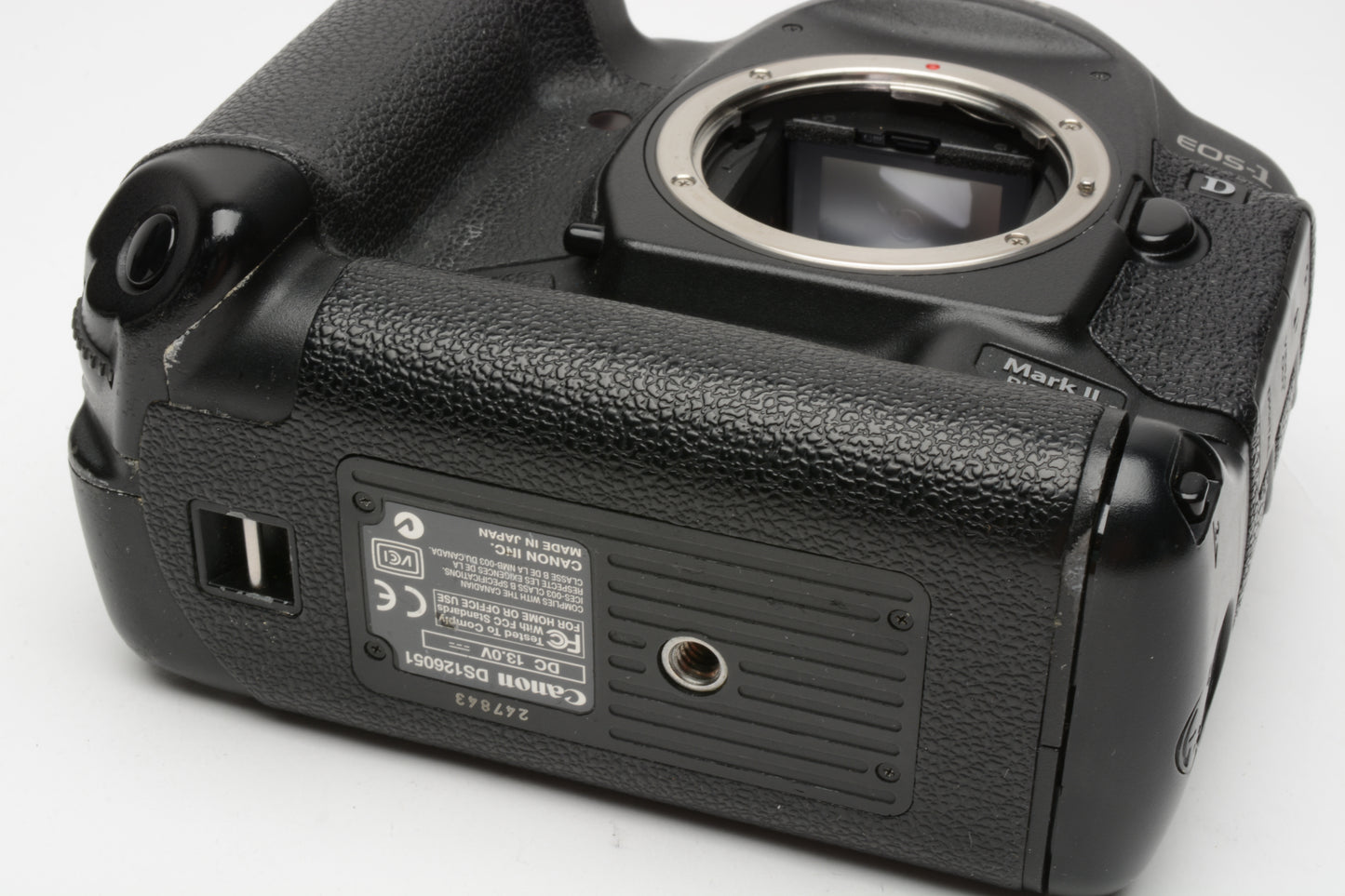 Canon EOS 1D Mark II Body, batt+cap, 56% use, tested, Great!