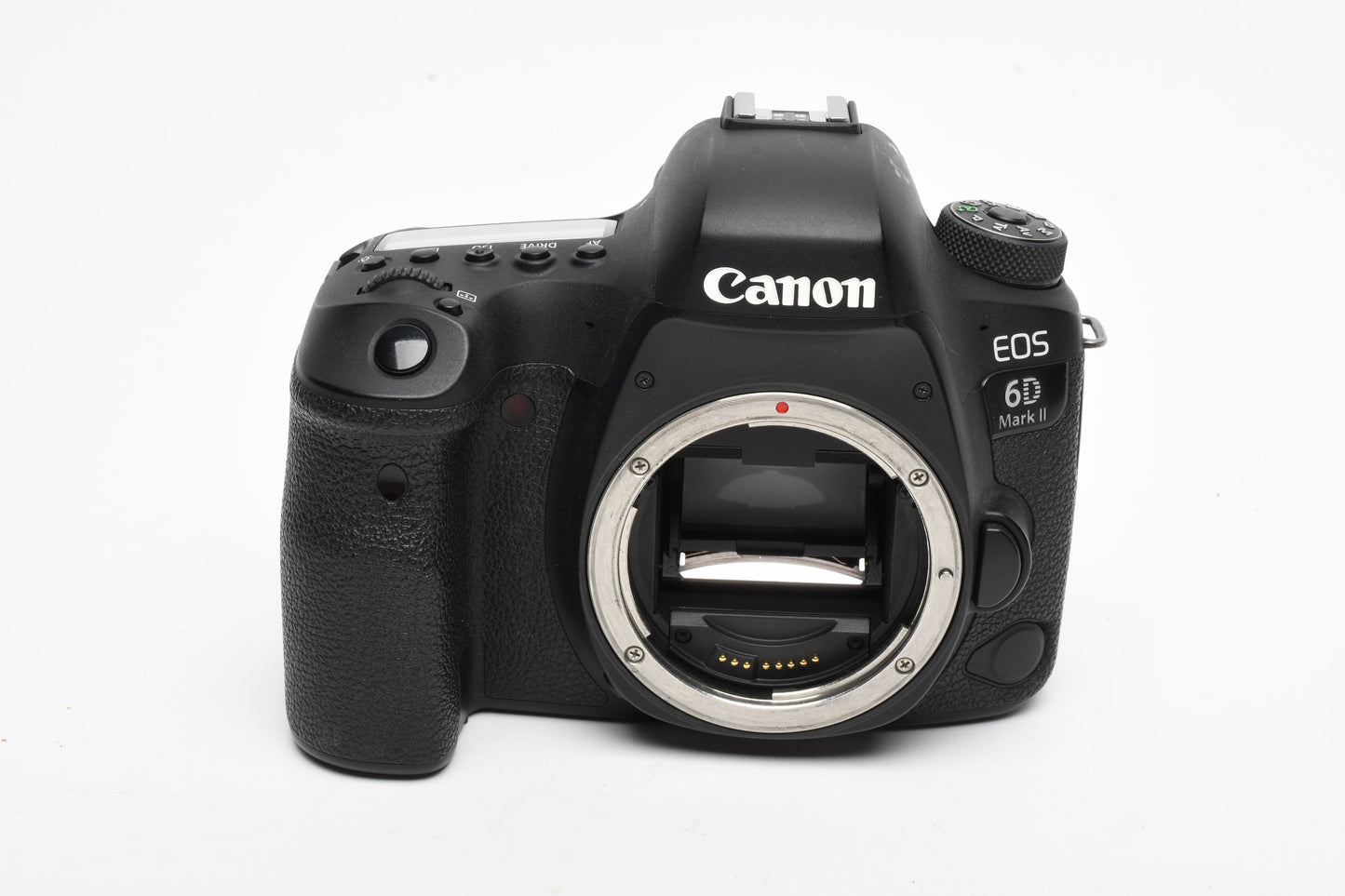 Canon EOS 6D Mark II 26.2MP DSLR body, 2X batts, charger, 187K Acts, Good!