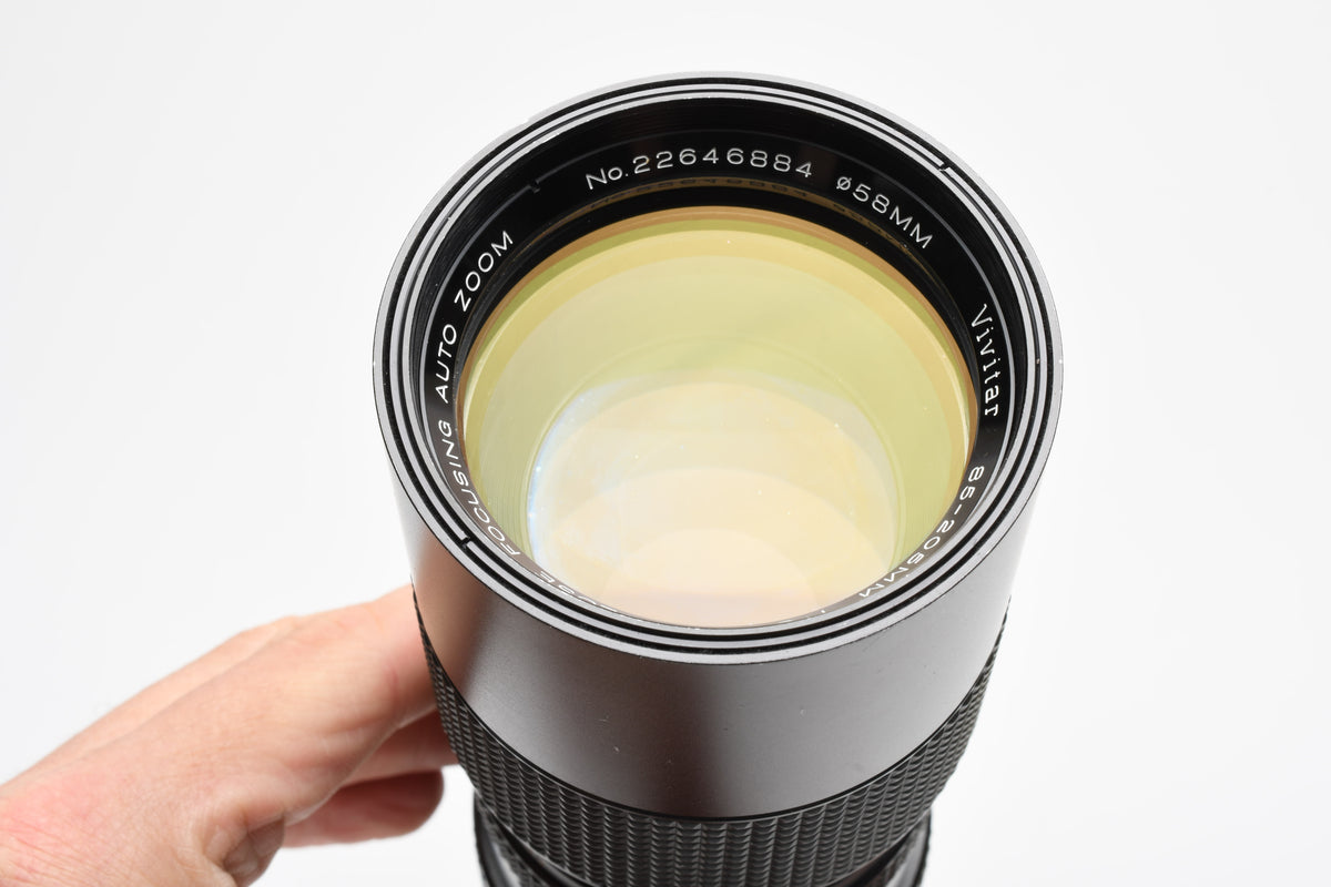 Vivitar 85-205mm f3.8 Telephoto zoom lens w/M42 mount, caps, Box, Good, Read*
