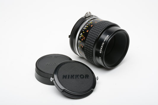 Nikon Nikkor 55mm f2.8 AIS Micro lens, very clean and sharp! + Manual