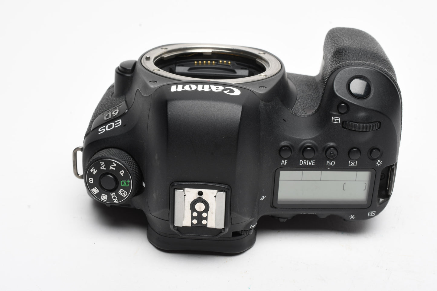 Canon EOS 6D Mark II 26.2MP DSLR body, 2X batts, charger, 187K Acts, Good!