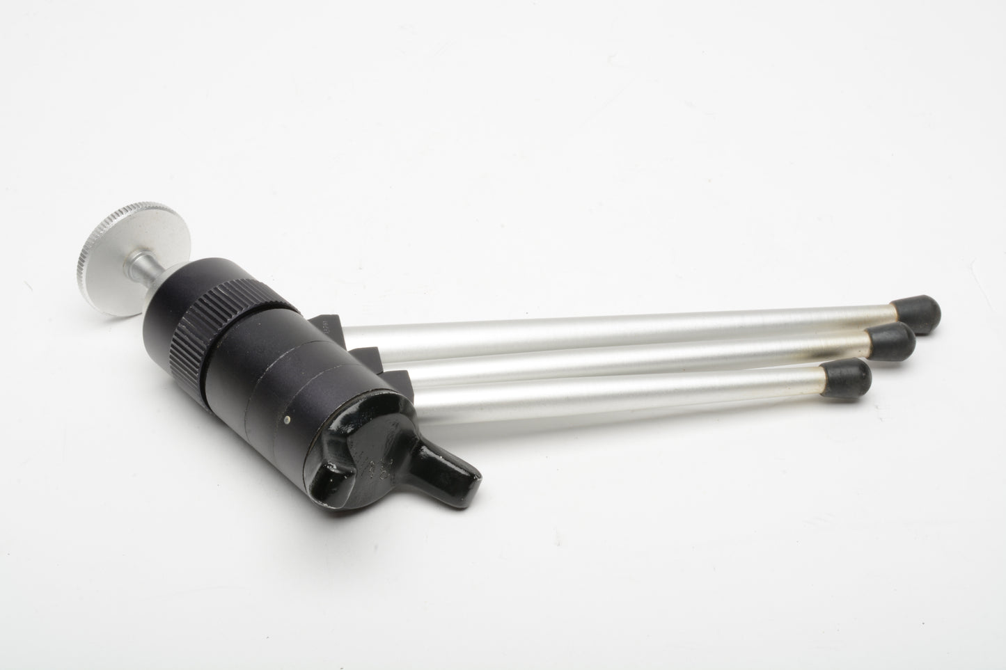 Compact "Leica Copy" table tripod, nice and clean