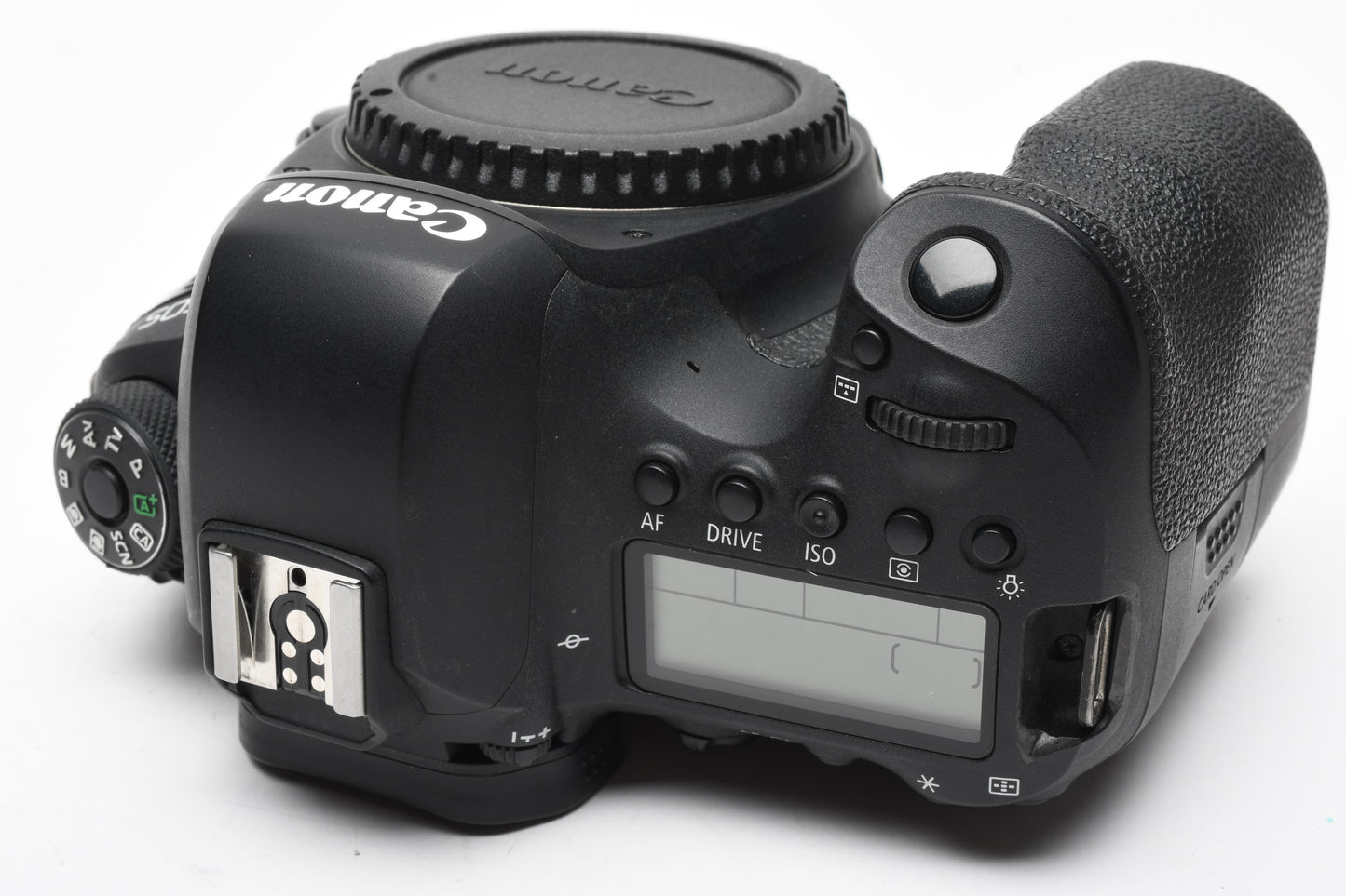 Canon EOS 6D Mark II 26.2MP DSLR body, 2X batts, charger, 187K Acts, Good!