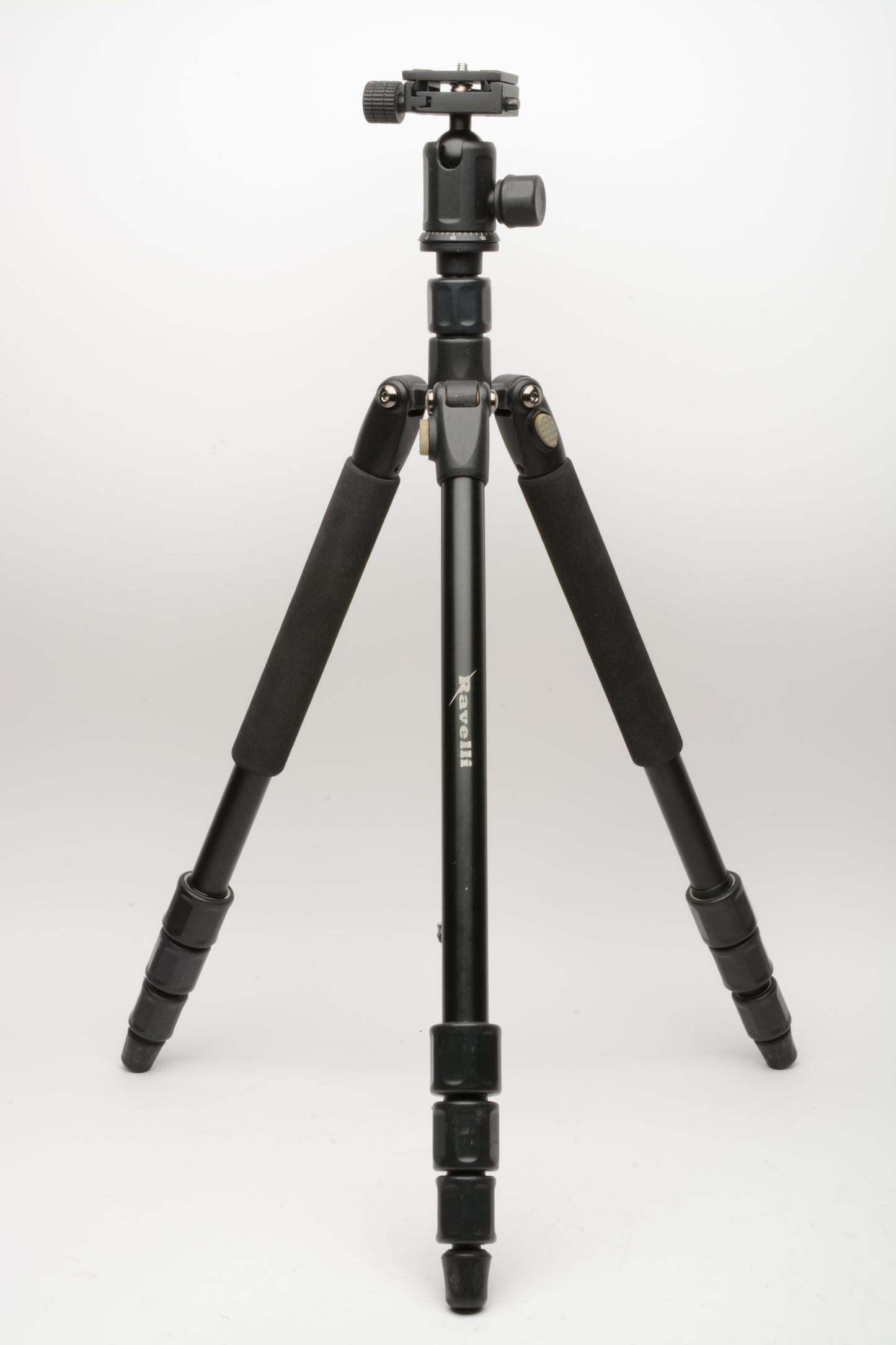 Ravelli tripod w/Ball head and QR plate, ~55" extended, 24" folded