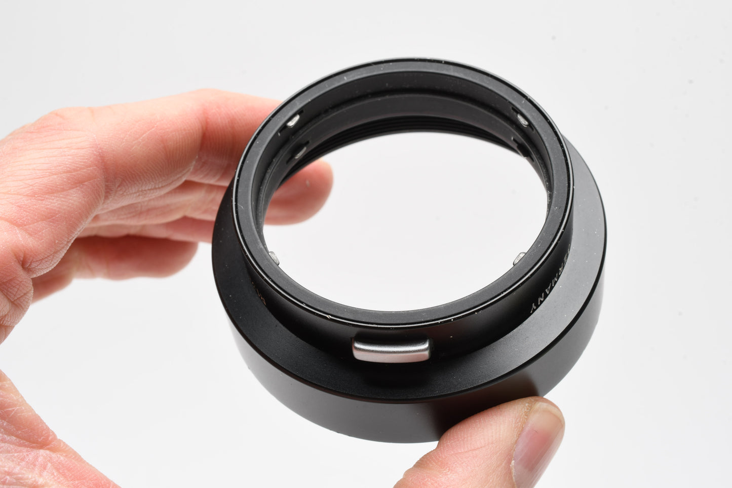 Leica Leitz Wetzlar Lens Hood 12564 for R 50/2, 35/2.8 lenses