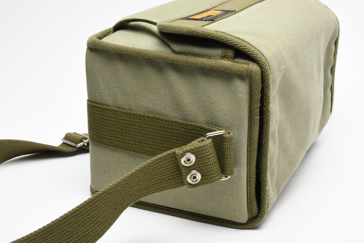 Nikon canvas shoulder bag w/Velcro flap, Nice and clean, Vintage, Unique look