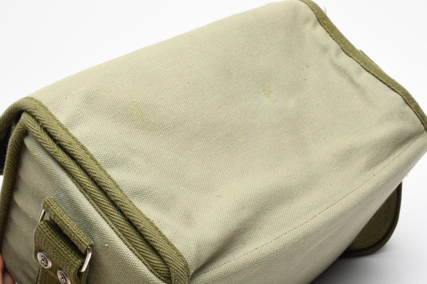 Nikon canvas shoulder bag w/Velcro flap, Nice and clean, Vintage, Unique look