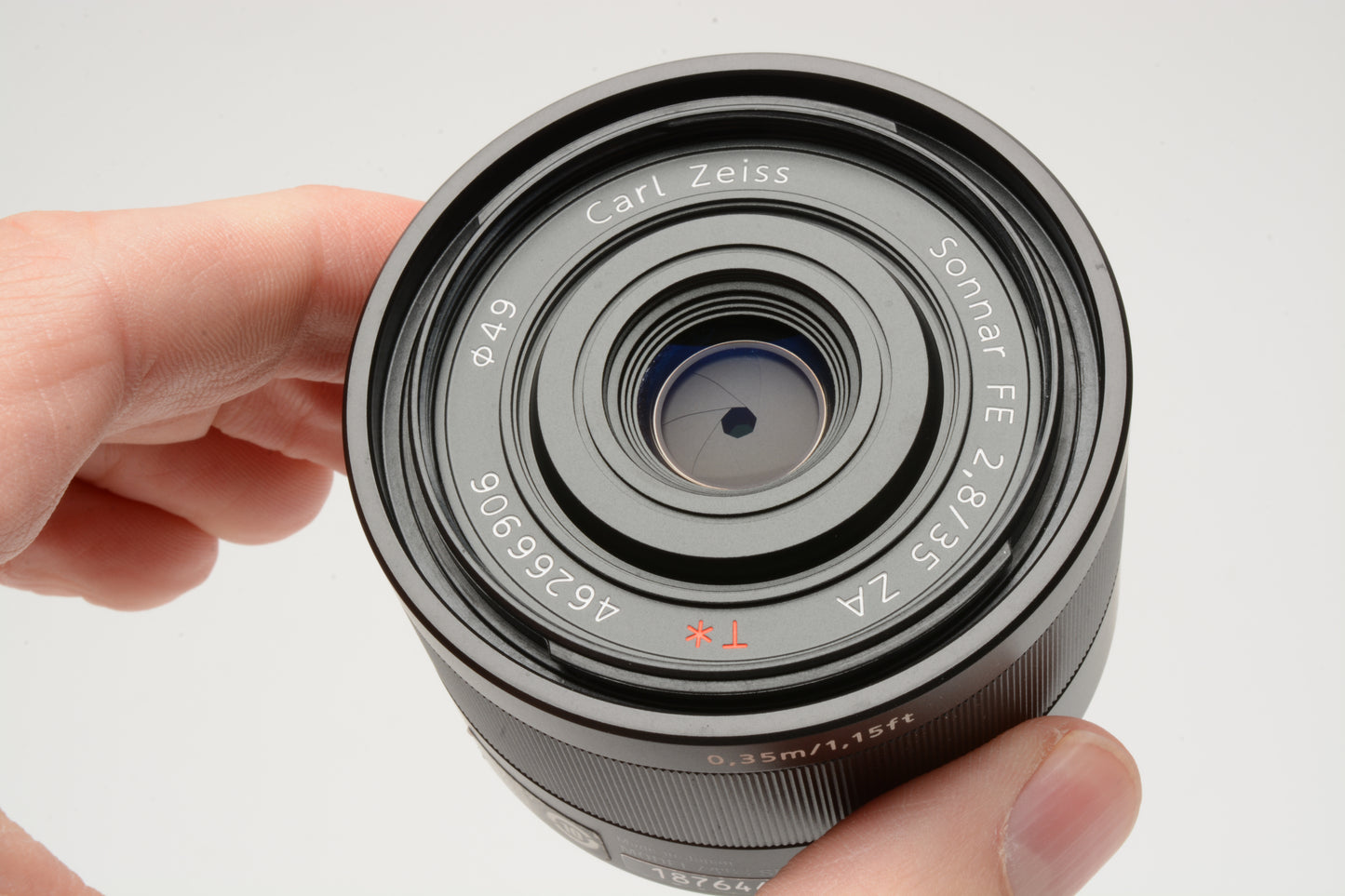 Sony FE 35mm f2.8 Sonnar T* ZA lens, hood+caps, Boxed, Mint-