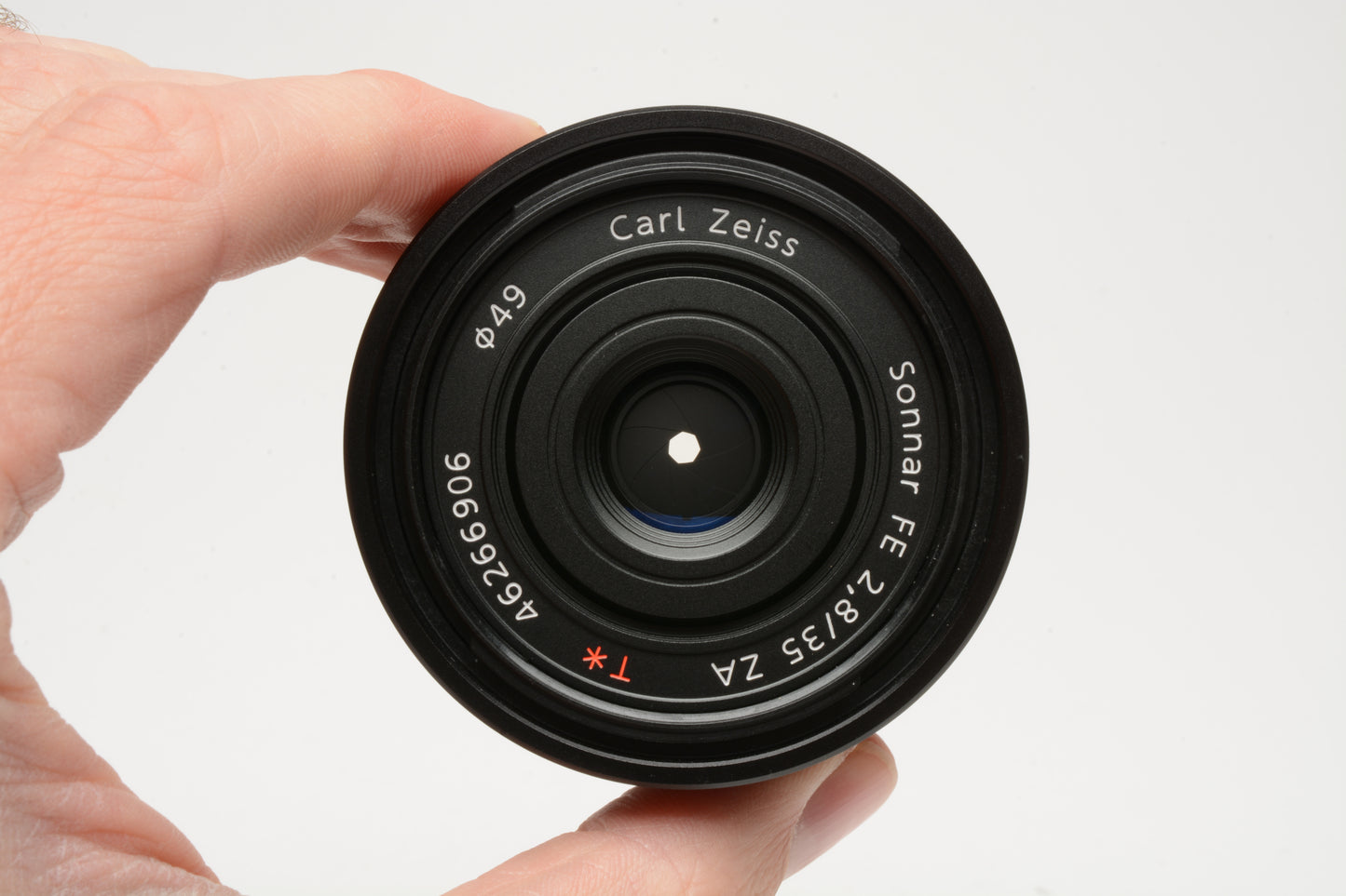 Sony FE 35mm f2.8 Sonnar T* ZA lens, hood+caps, Boxed, Mint-