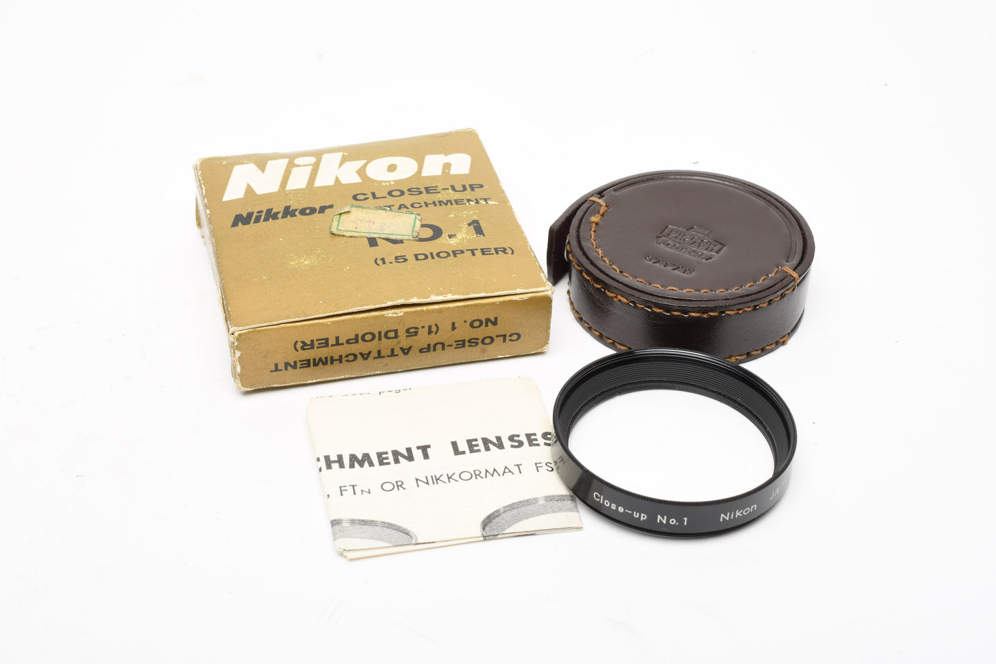 Nikon No. 1 1.5 Diopter Close-Up Attachment in box w/ case, Mint