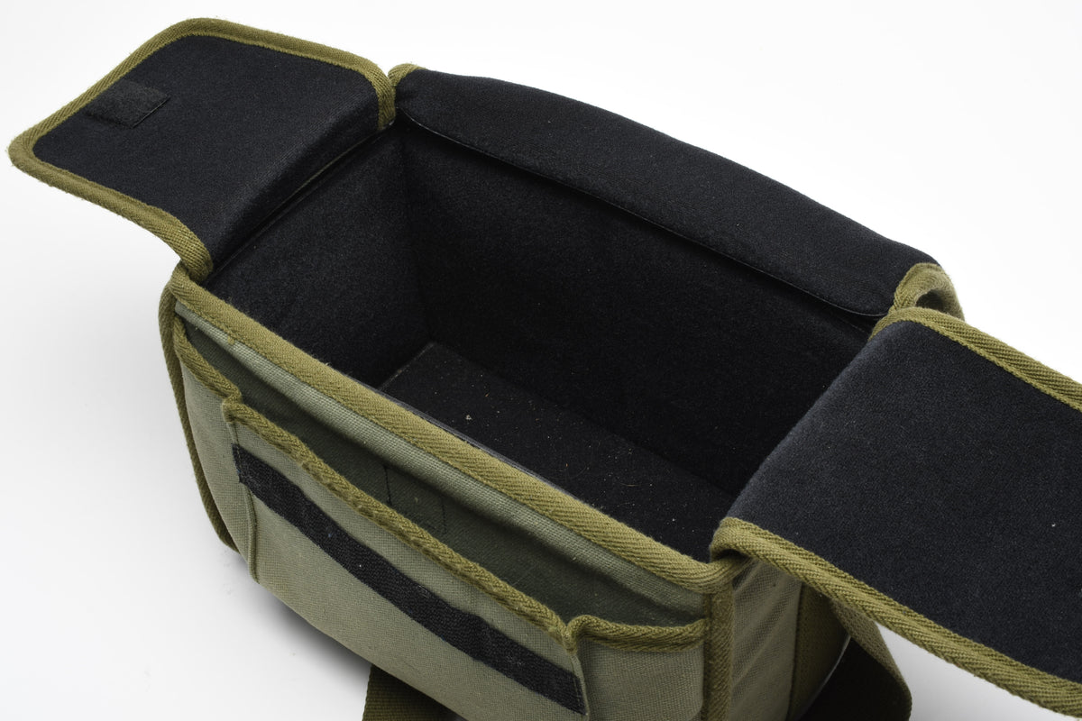 Nikon canvas shoulder bag w/Velcro flap, Nice and clean, Vintage, Unique look