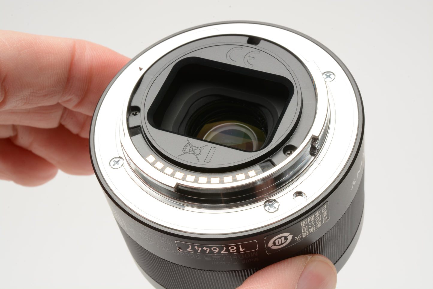 Sony FE 35mm f2.8 Sonnar T* ZA lens, hood+caps, Boxed, Mint-