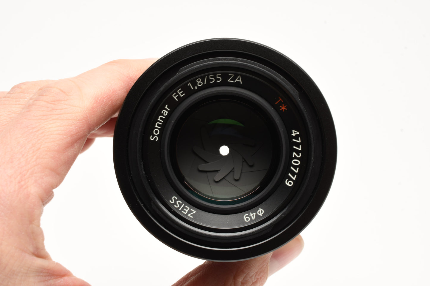 Sony Sonnar T* FE 55mm f1.8 ZA Carl Zeiss Lens for Sony E Mount, Hood, Mint-