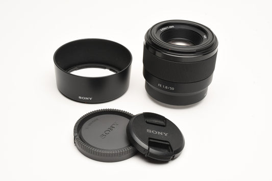 Sony 50mm f1.8 FE SEL50F18F Prime lens, Hood, Great
