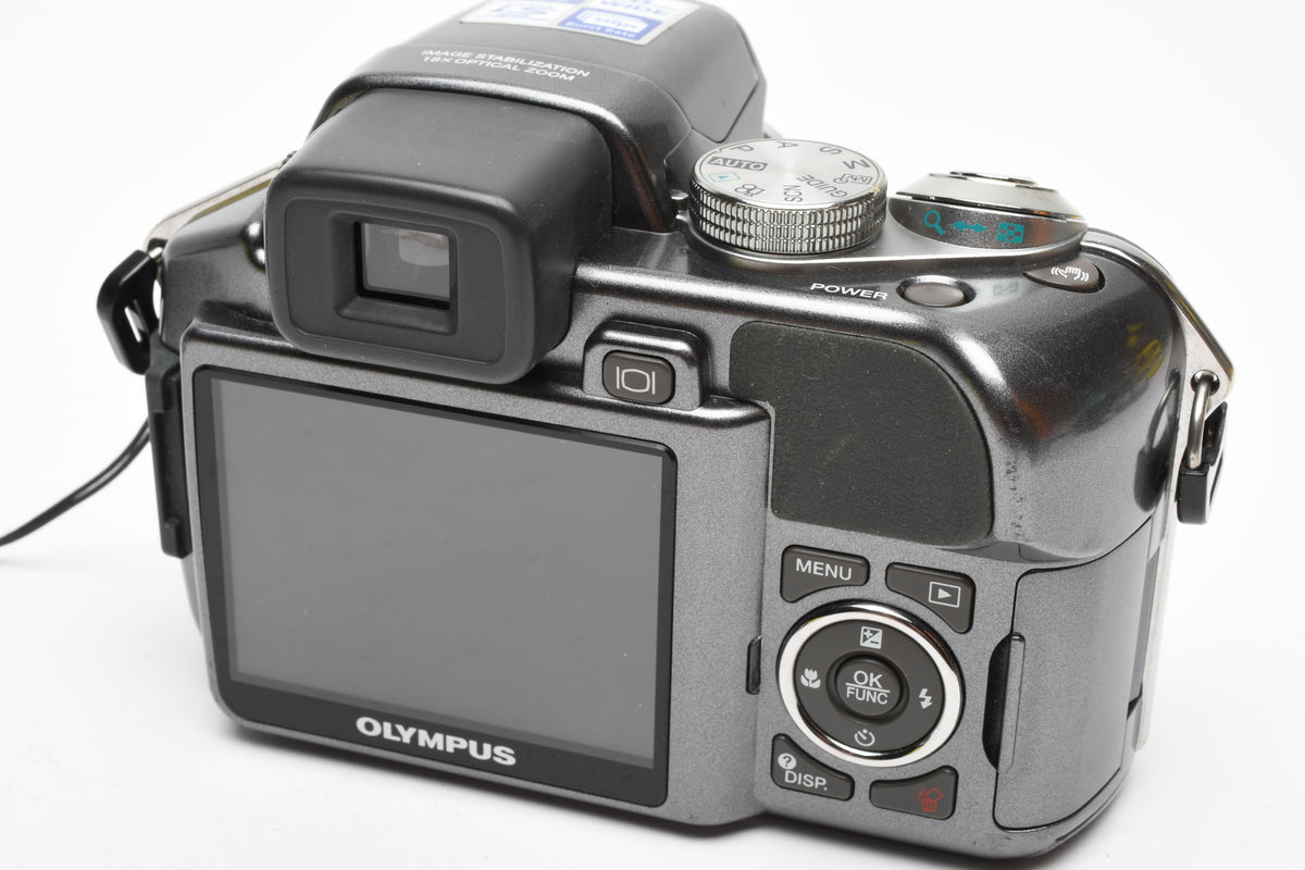 Olympus SP-550UZ 7.1MP Digital Point&Shoot w/strap, 2GB XD Card, Tested, Read*